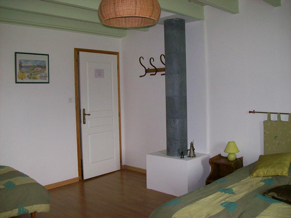 Chambres d'Hôtes L'Envol Vecoux Chambre photo